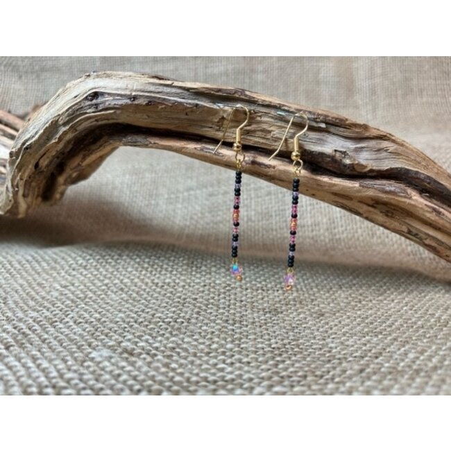 CLEARANCE Mothers of All Crafts - Beaded Earrings