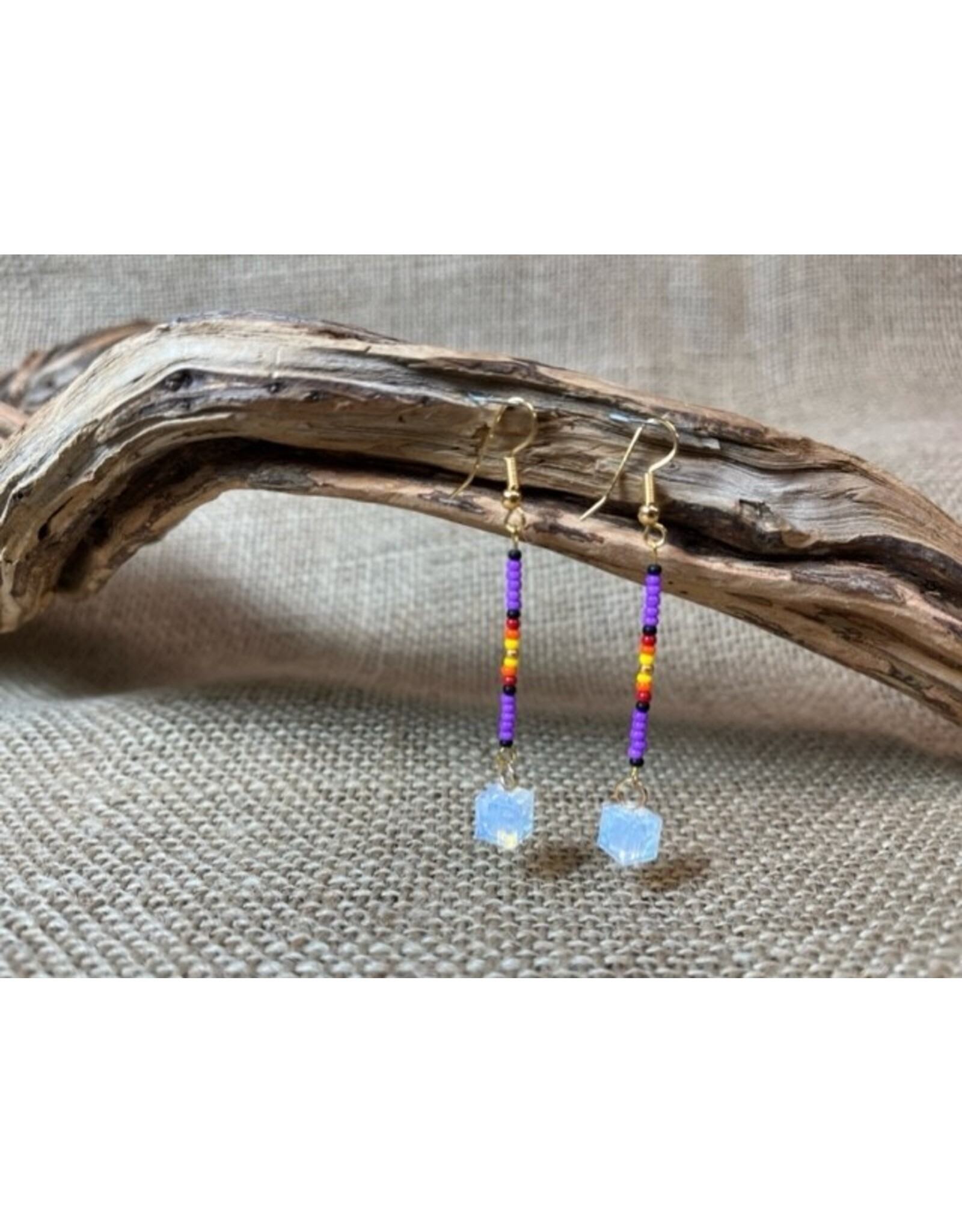 Canada Mothers of All Crafts - Beaded Earrings, Canada