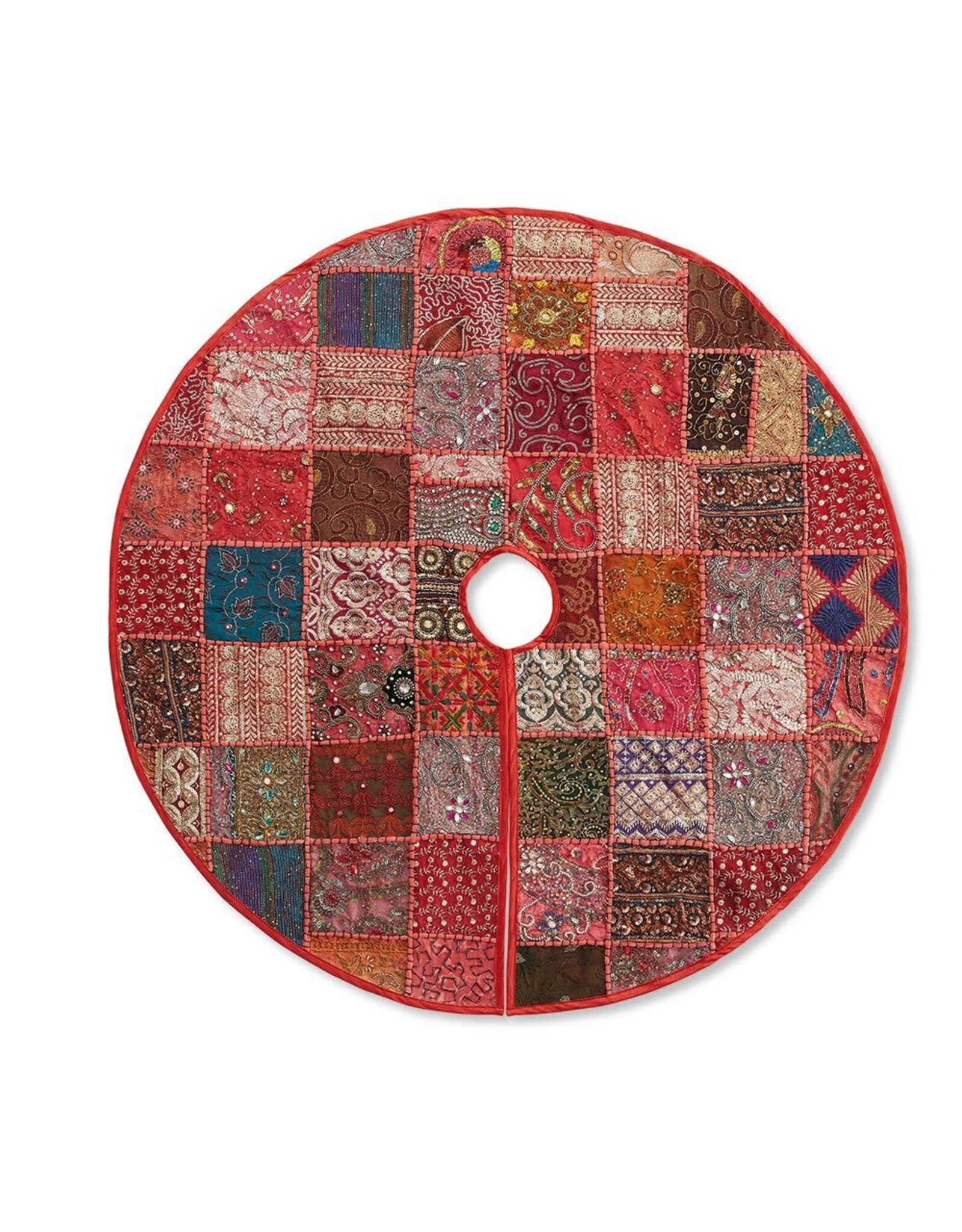 India 25% OFF! Glittering Patchwork Tree Skirt, India