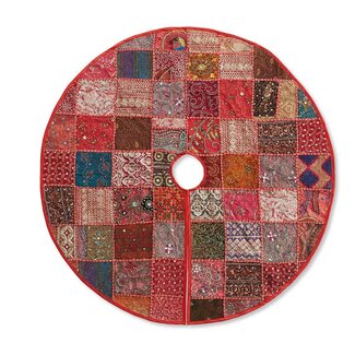 India 25% OFF! Glittering Patchwork Tree Skirt