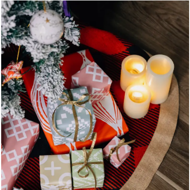 CLEARANCE Buffalo Check Tree Skirt