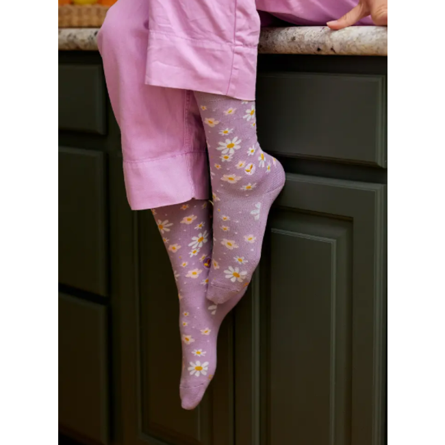 Crew Socks That Plant Trees - Lavender Daisies