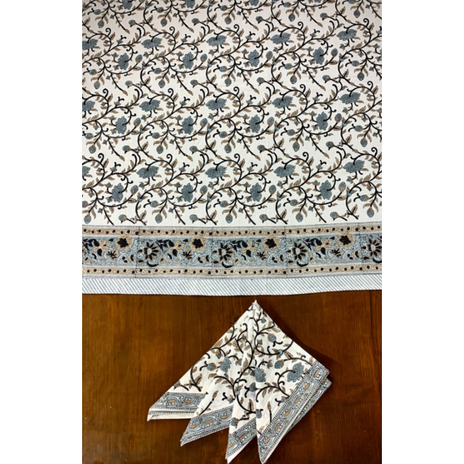 Silver Floral Tablecloth (60x90)