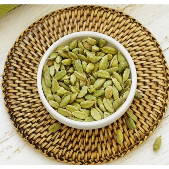 Cha's Organics Whole Cardamom 20g