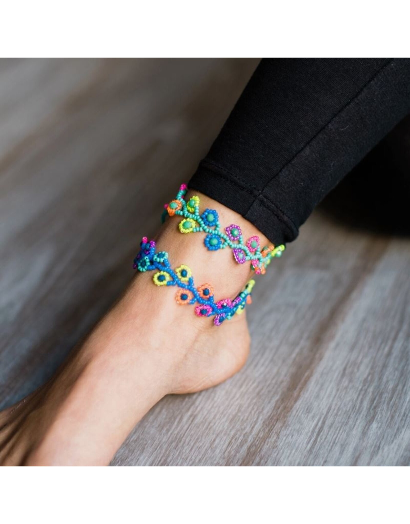 Guatemala Blooming Petals Anklet