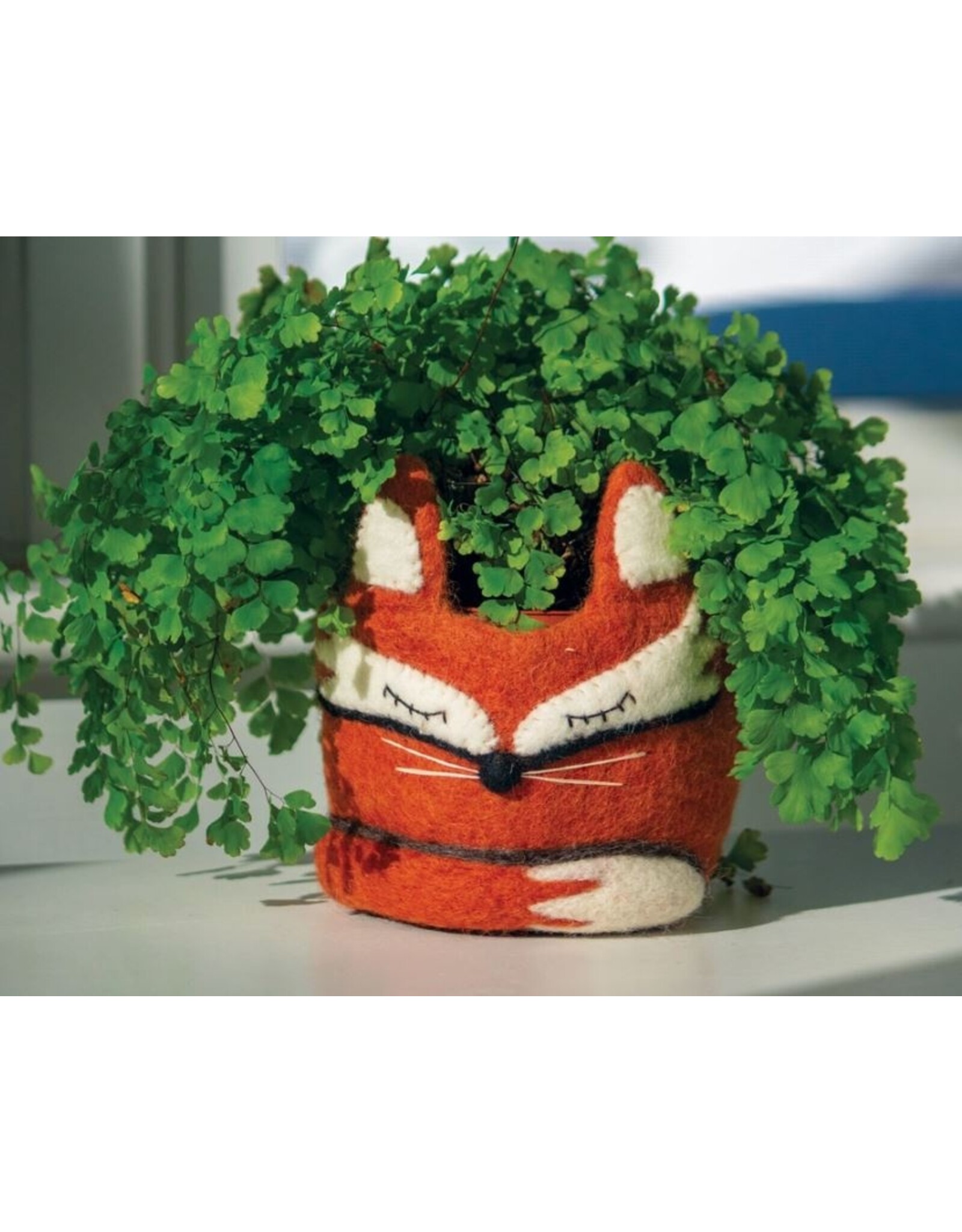 Nepal Fox Felt Pot