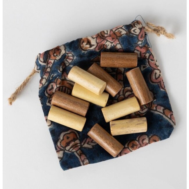 Kitty Tic Tac Toe To Go