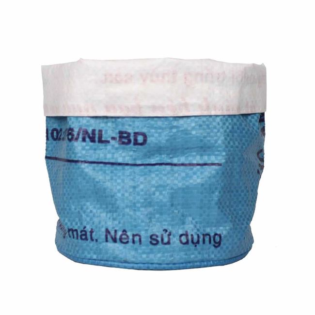 CLEARANCE Recycled Feed Bag Planter Blue-White Medium