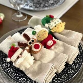 Nepal Holiday Napkin Rings (set of 4)