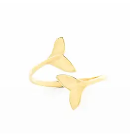 China Whale Tale Wrap Ring in Gold, China