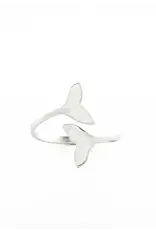 China Whale Tale Wrap Ring in Silver, China