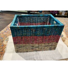 Sri Lanka Newspaper Crate, Sri Lanka