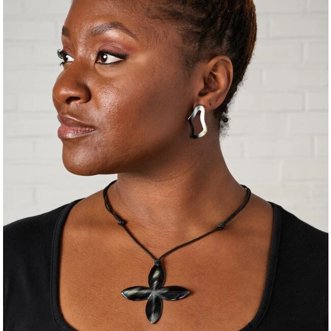 Hai Reclaimed Horn Post Earrings