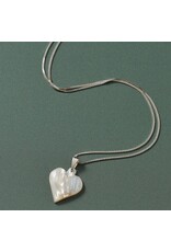 Palestine Mother of Pearl Heart Pendant Necklace, Palestine
