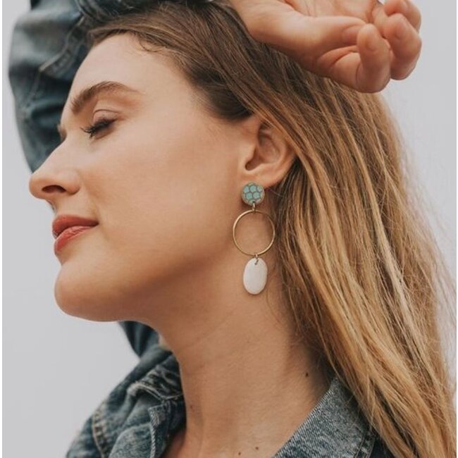 Dhavala Dangle Earrings