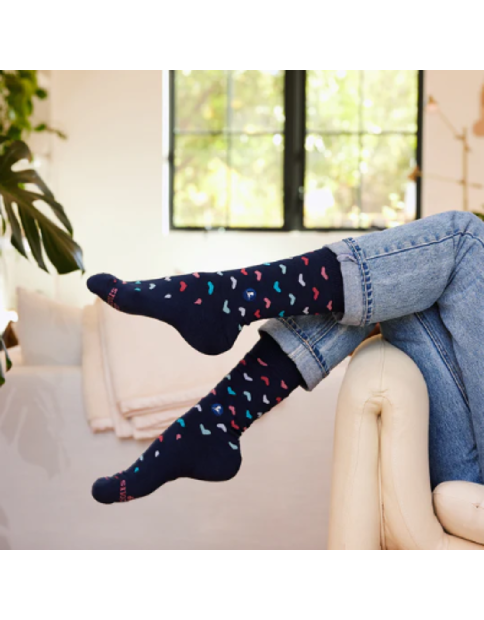 India Crew Socks That Find A Cure