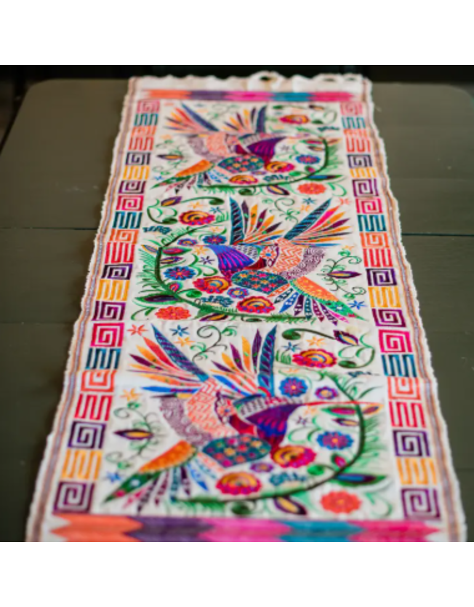 Guatemala Wild Bird Table Runner (17x50), Guatemala
