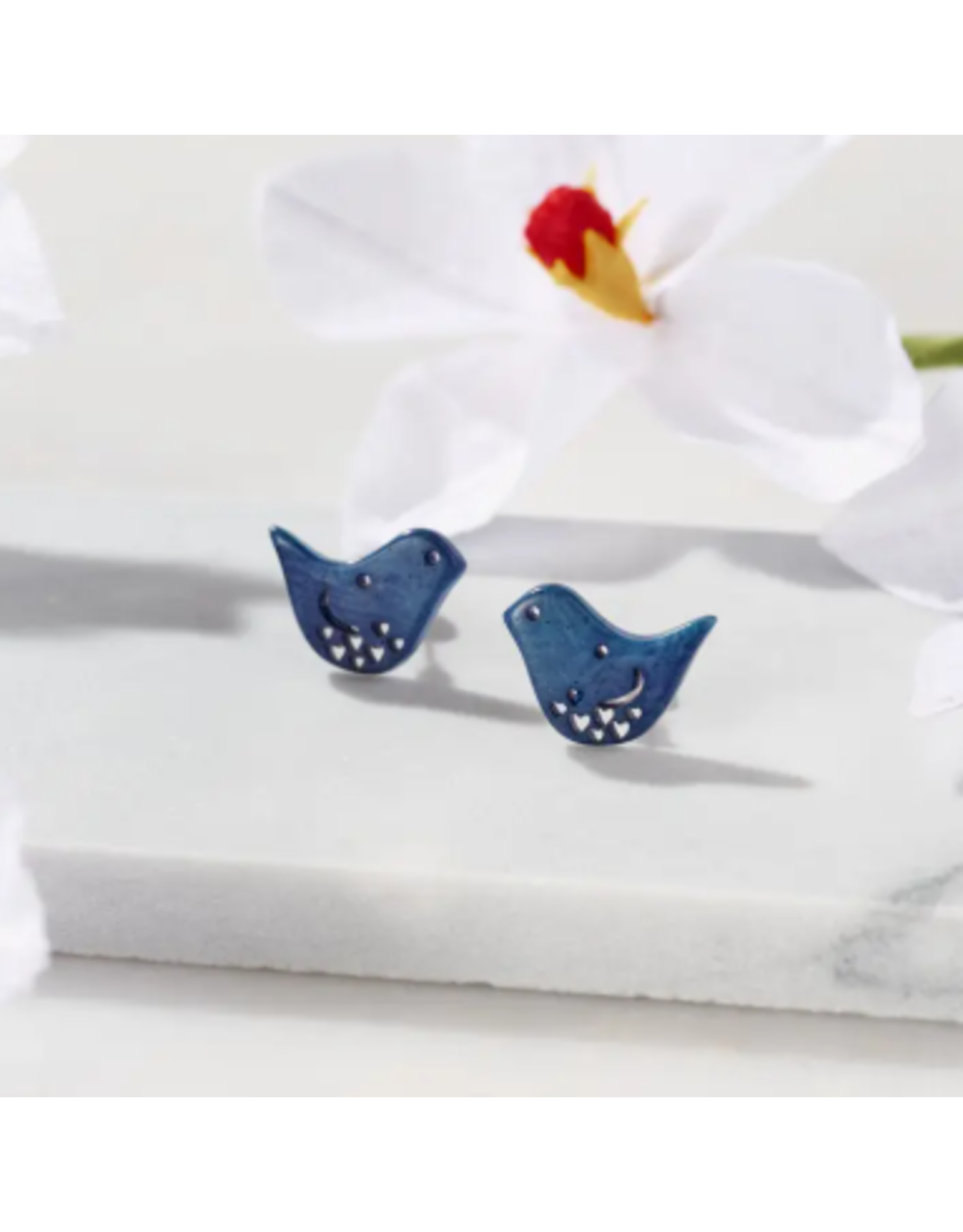Colombia Pisco Bird Tagua Earrings, Colombia