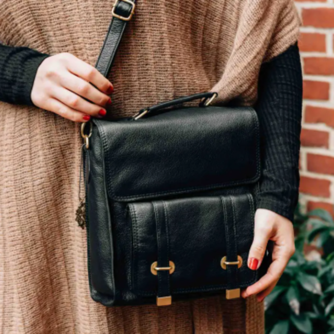 Jarni Black Leather Backpack