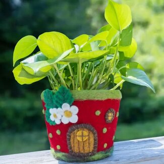 Nepal Strawberry Cottage Felt Pot