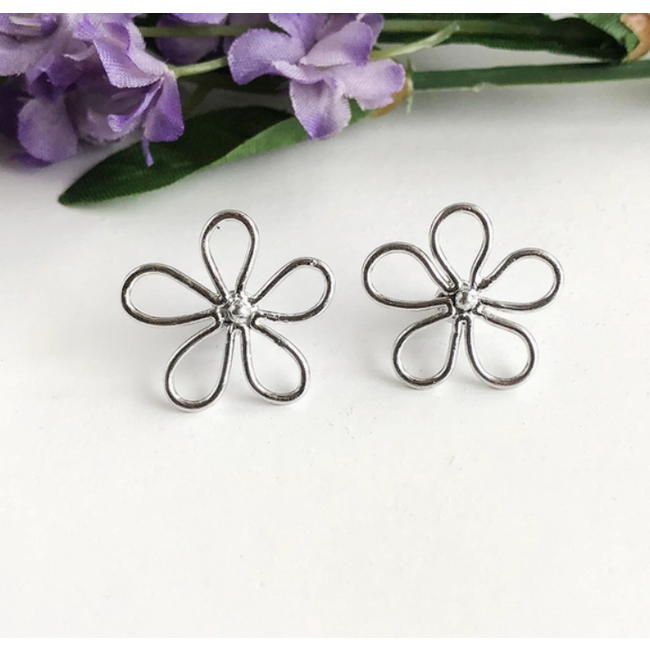 Perennial Posts - Silver
