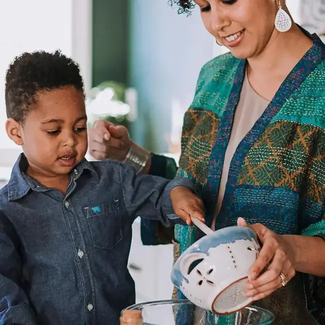 Blue & White Berry Colander