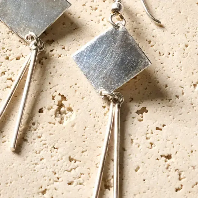 Ishita Drop Earrings