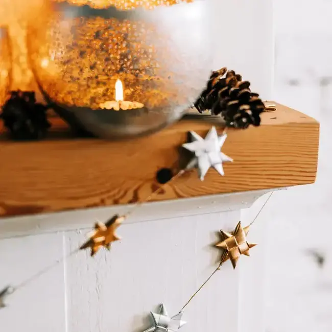 Sparkle Palm Star Garland