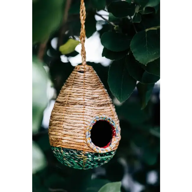 Teardrop Sari Birdhouse