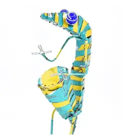 South Africa Groovy Gecko Sculpture - Drummer