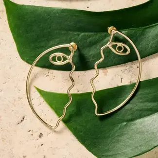 India Pikaso Profile Wire Post Earrings