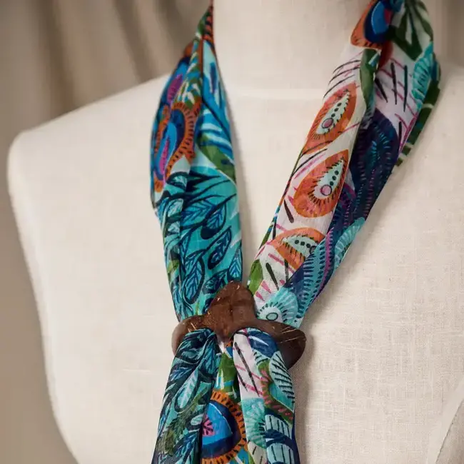 CLEARANCE Saaf Coconut Shell Scarf & Sarong Holder