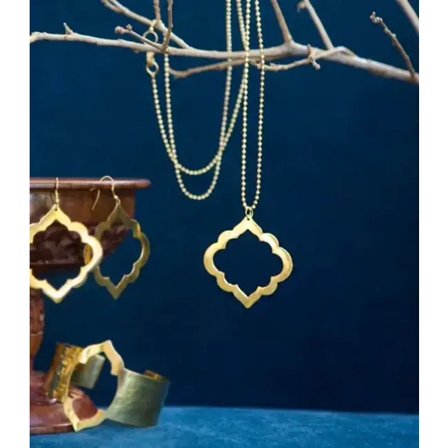 Ashram Arch Window Necklace