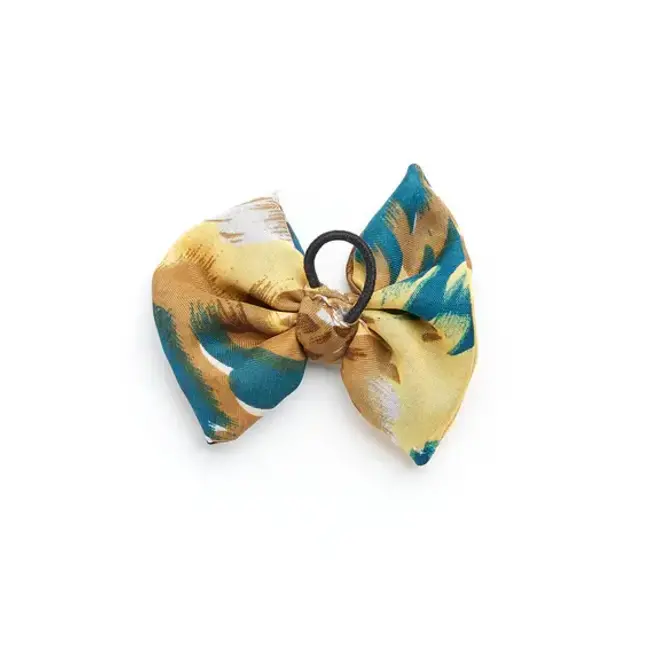 Ishivatva Upcycled Sari Pet Collar Bow Tie