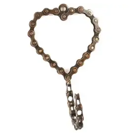 India Heart Bike Chain Wall Hook