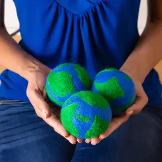 Nepal Wool Dryer Ball - Mama Earth