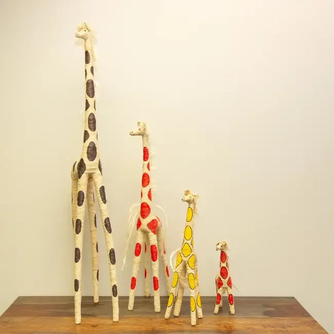 Raffia Giraffe Statue