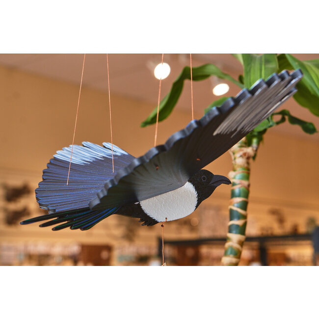 Flying Mobile - Magpie