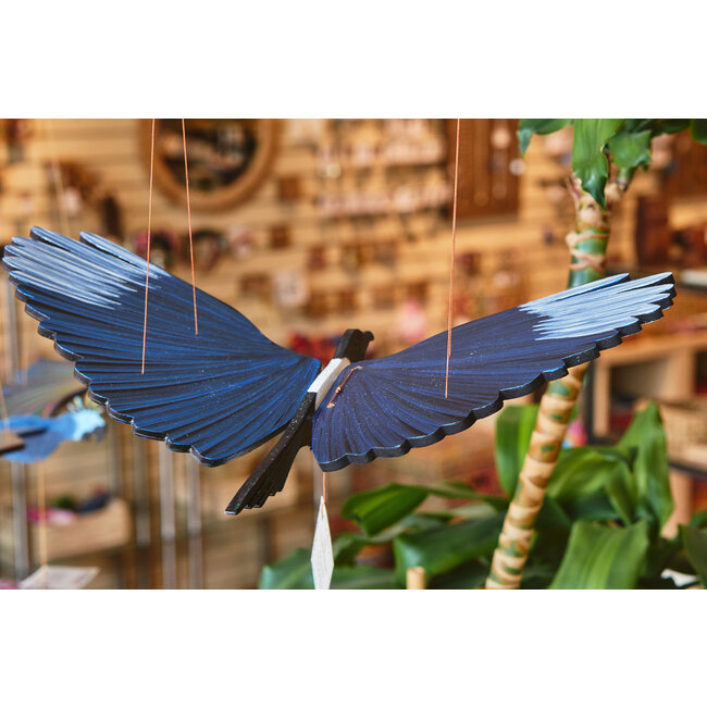 Flying Mobile - Magpie