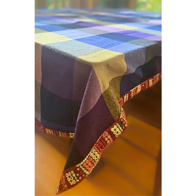 CLEARANCE Colourful Cotton Check Tablecloth (50x92)
