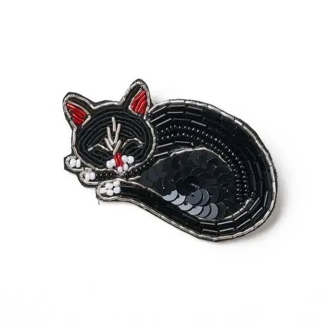 Bala Mani Beaded Brooch Pin - Sleeping Cat