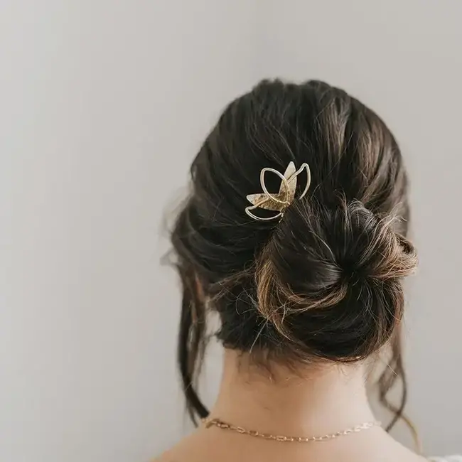 Kairavini Lotus Hair Pin