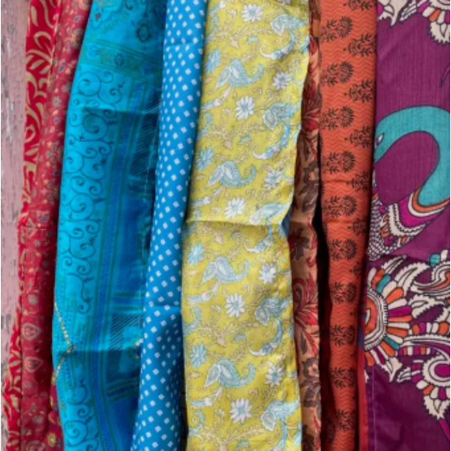 Infinity Loop Sari Scarf