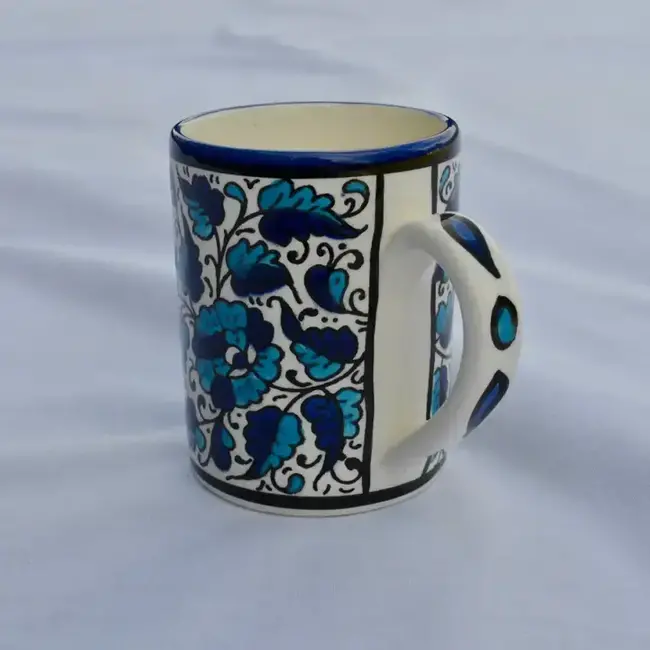 Bella Mug