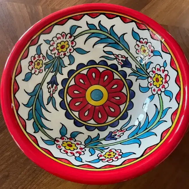 Leila Red Bowl