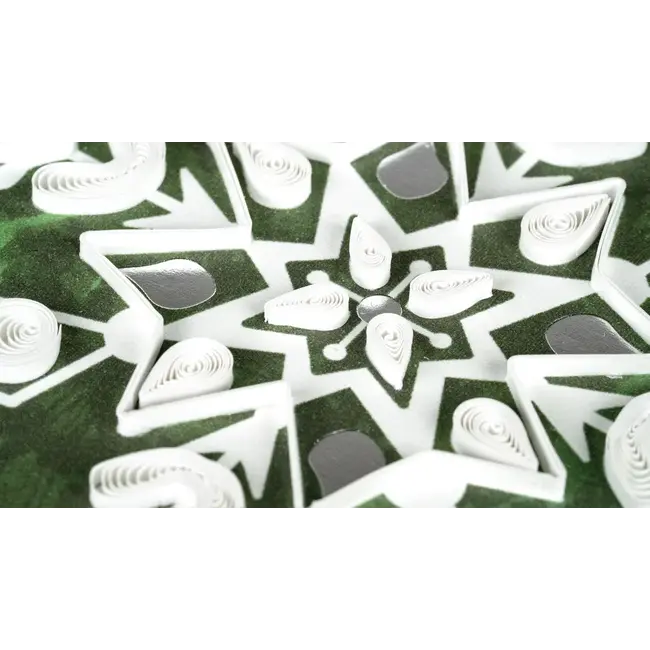 Quilled Card - Snowflake On Pine