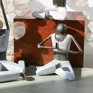 Zimbabwe Shona Yogi Sculpture w/ Peaceful Hands Zimbabwe Shona Yogi Sculpture w/ Peaceful Hands