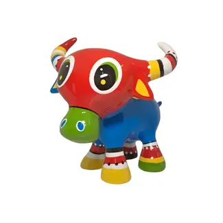 Philippines Duke Bull Hand Painted Sculpture Philippines Duke Bull Hand Painted Sculpture