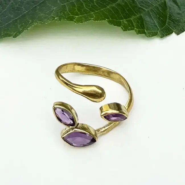 Amethyst Leaf Ring - Brass