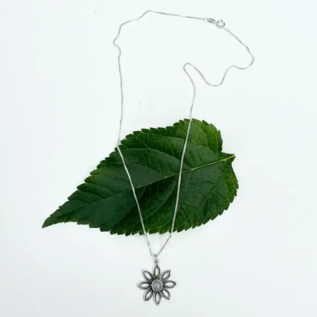 Rainbow Moonstone Flower Necklace - Sterling Silver